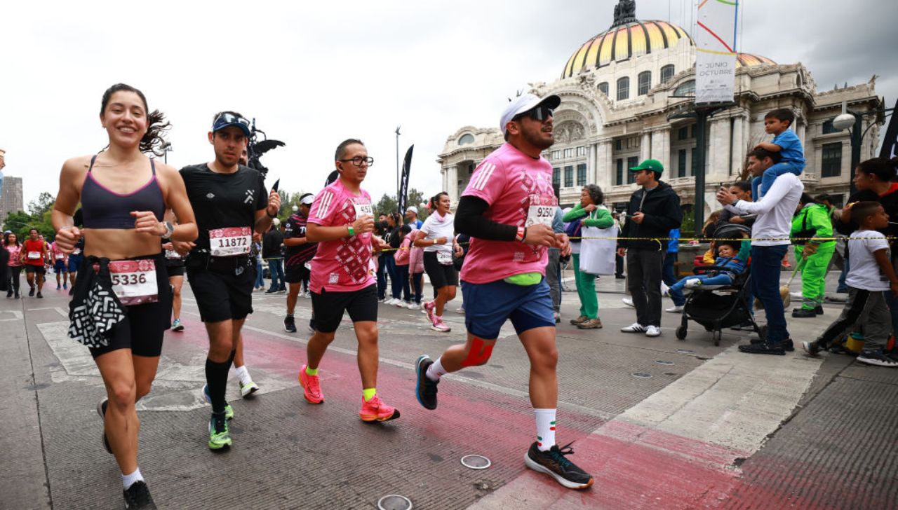 ¿Dónde y cuándo recoger el kit de corredor del Maratón CDMX 2024?