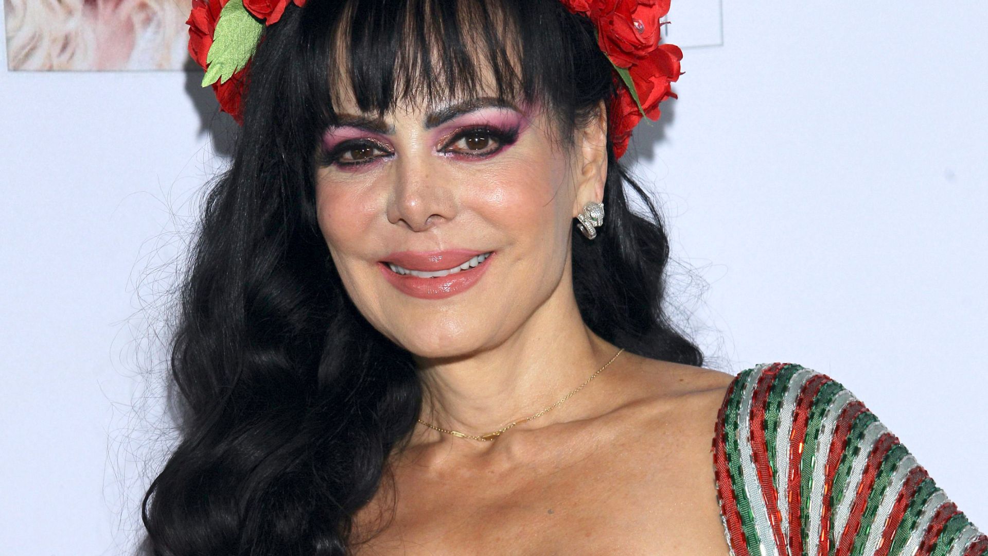 Así lucía Maribel Guardia de joven: la actriz publica foto suya a sus 19  años