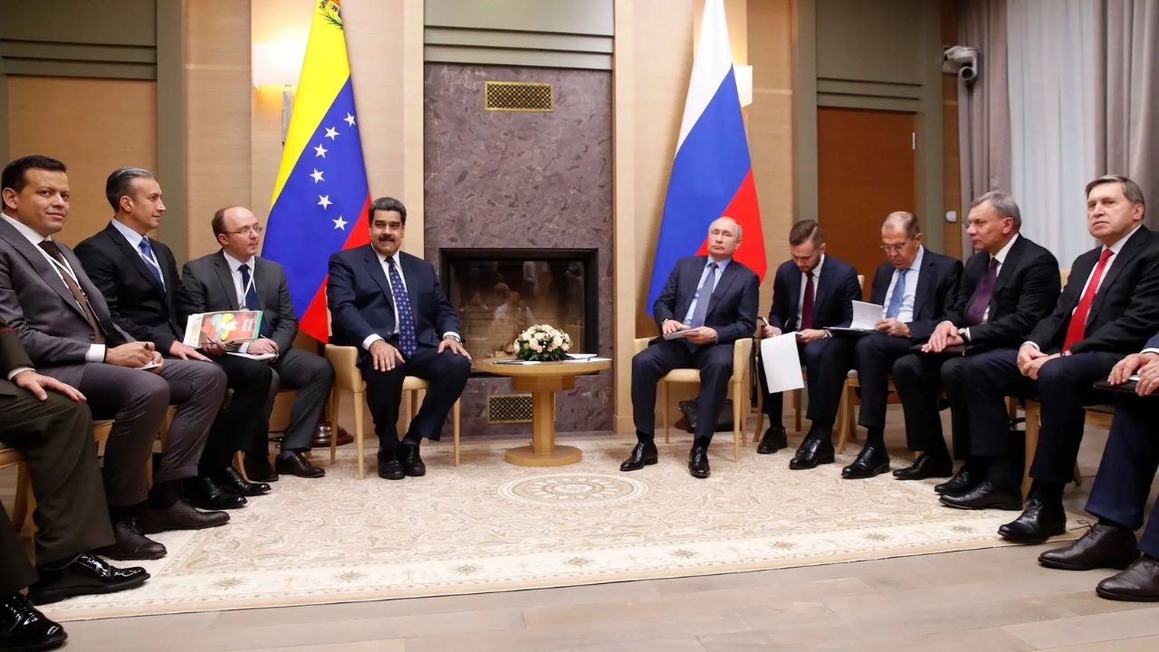 Crisis en Venezuela: Rusia inicia evacuación de su personal y EU confisca  petroleros
