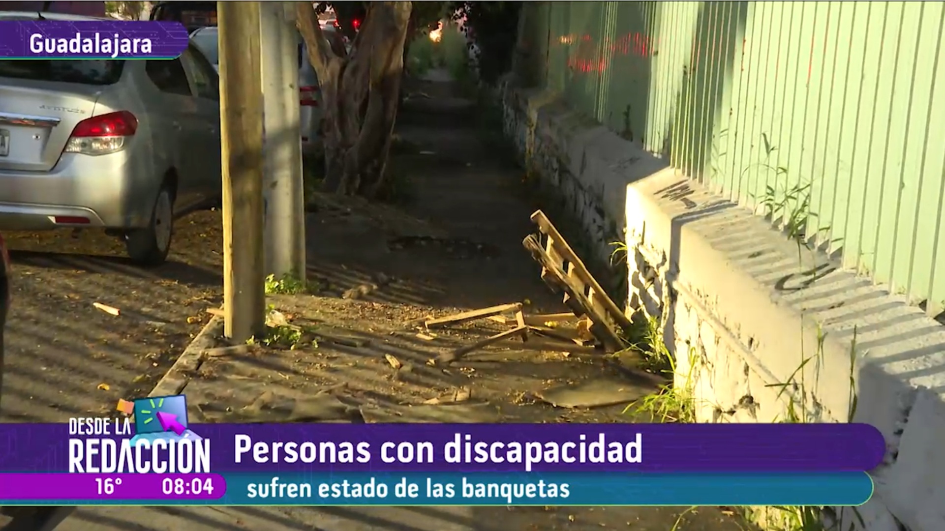Guadalajara: vecinos denuncian banquetas destrozadas en la colonia Morelos