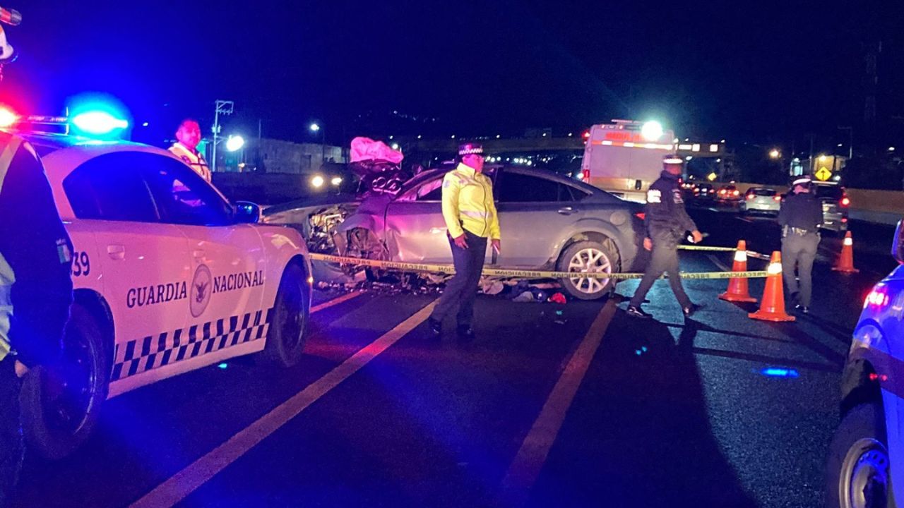 Accidente en la México-Puebla deja una familia muerta tras choque en Chalco