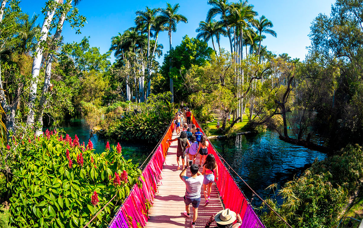 Bahidorá en parque las estacas.