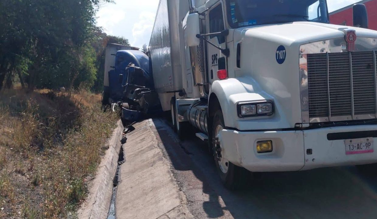 FOTOS: Se registra fuerte accidente en la autopista México-Puebla HOY