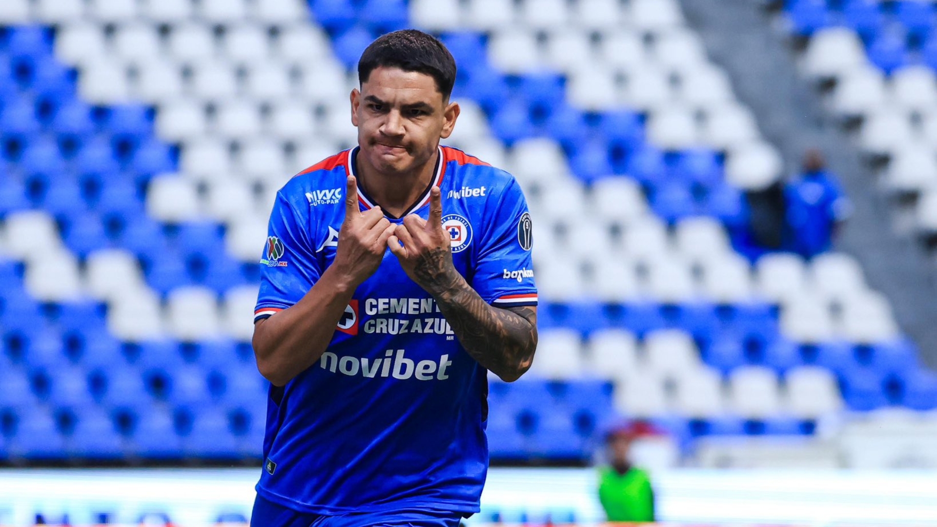 ¡Cruz Azul al Límite! Defensa del Título Comienza en el Frío Canadiense