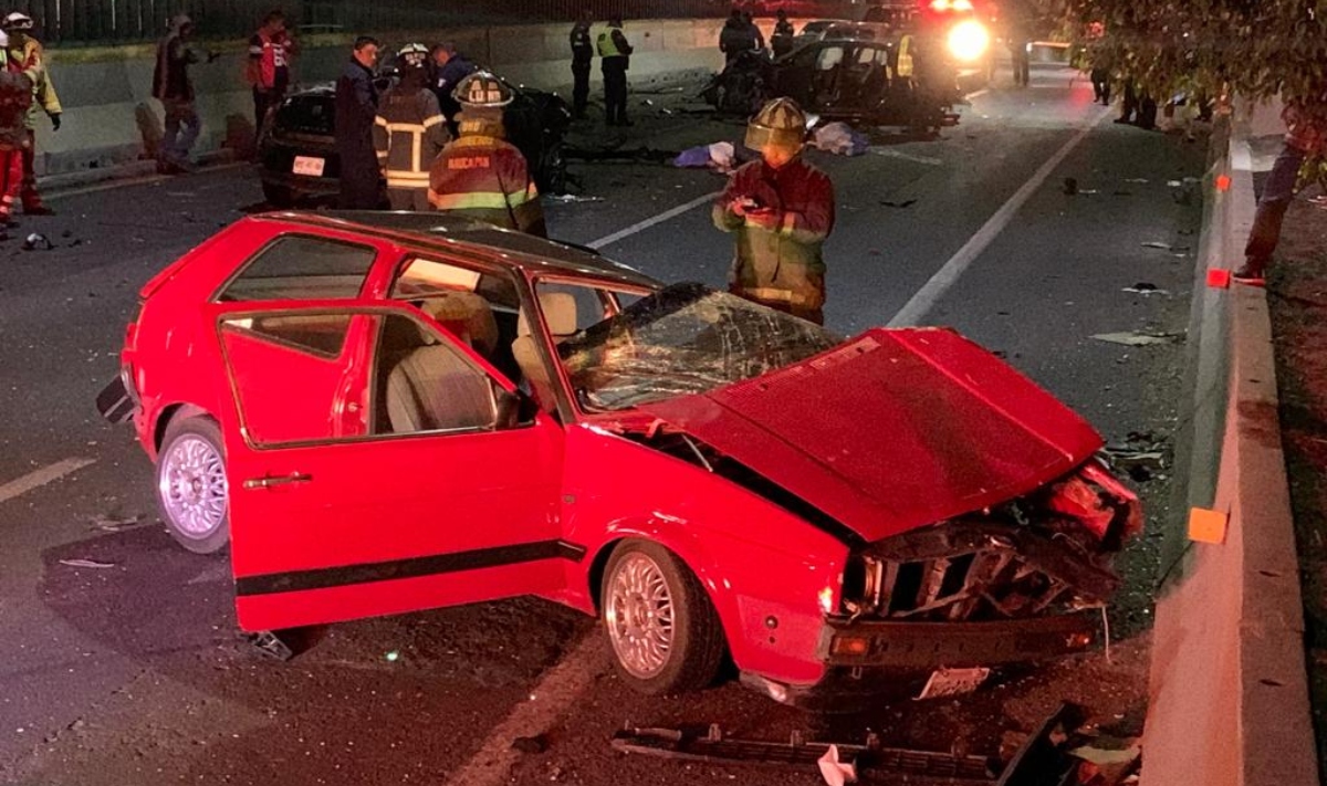 Accidente en Naucalpan dejó 4 muertos en la madrugada