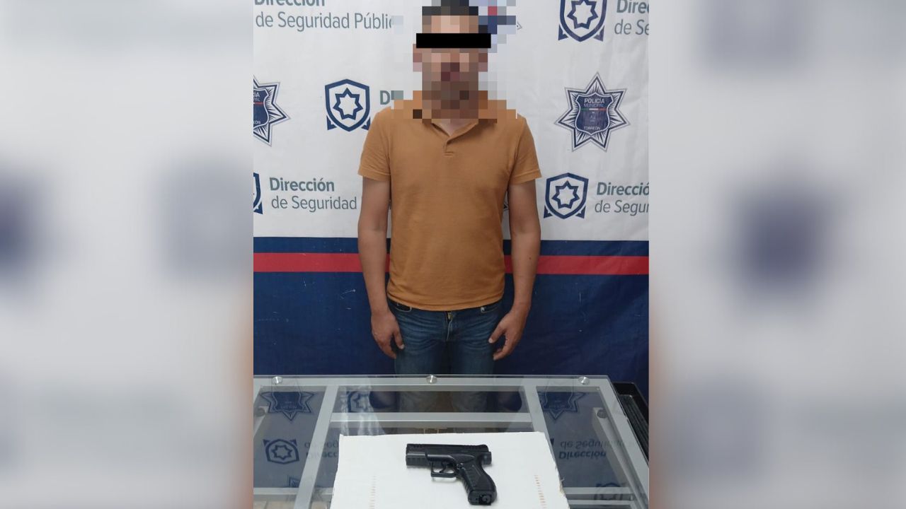 Torreón: Detienen a hombre por amenazar en autolavado con réplica de arma