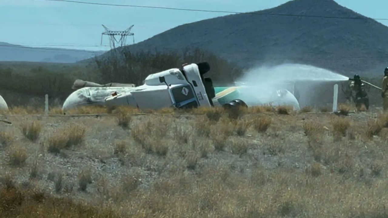 VIDEO: Así se vio la densa NUBE TÓXICA tras fuga de pipa con AMONIACO en Sonora; hay 27 intoxicados