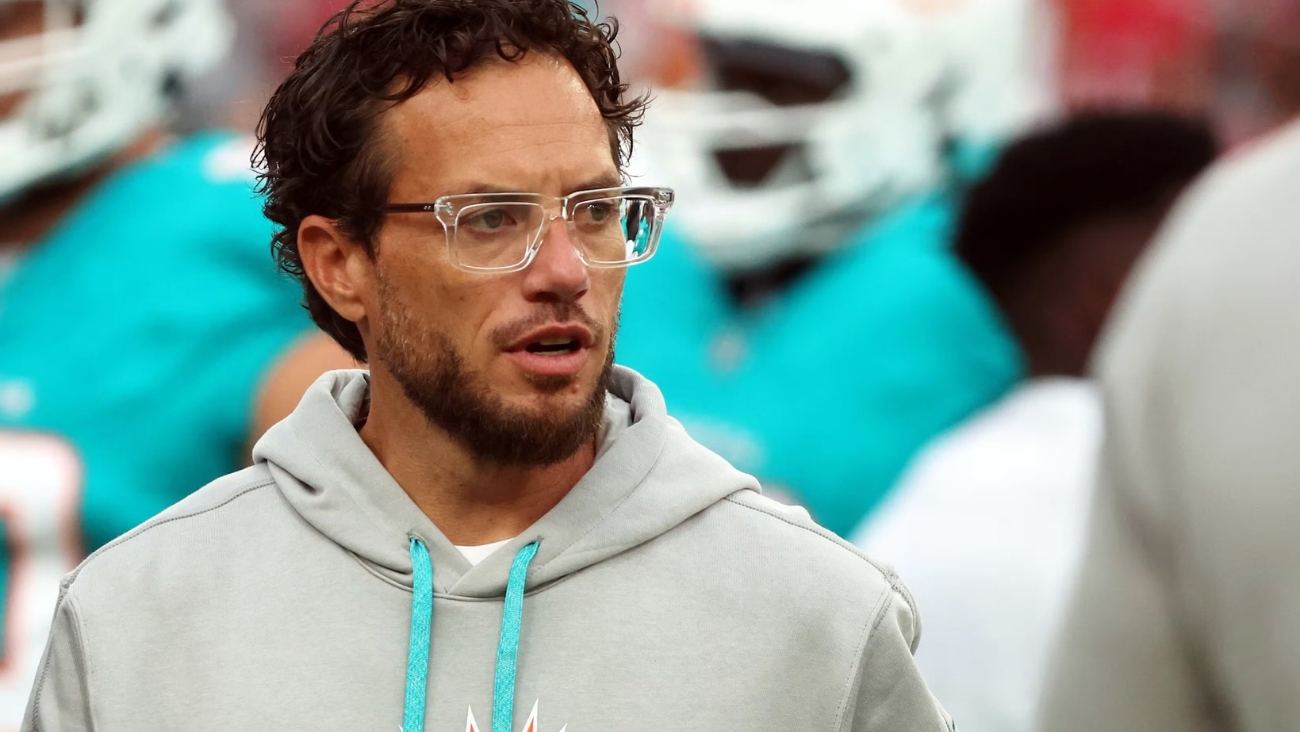Terminó la era de Mike McDaniel con los Delfines de Miami; entrenador estrella de la NFL podría sustituirlo