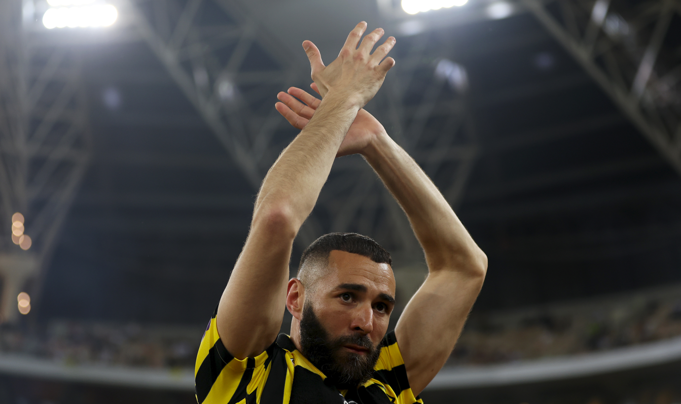 Benzema se estrena en Arabia con un golazo
