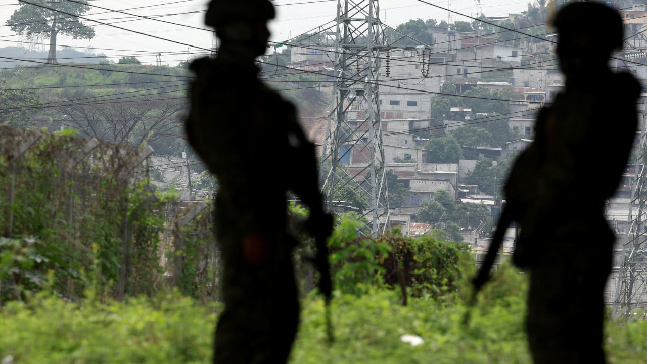 Ataque armado en Ecuador deja siete muertos durante partido de futbol ...
