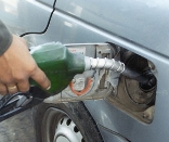 Mujer huye sin pagar de gasolinera en Momoxpan