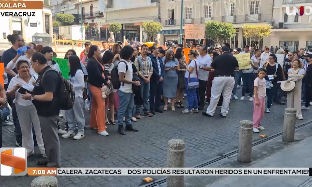 ¿Por qué se manifestaron docentes y estudiantes de la UPAV en Xalapa ...