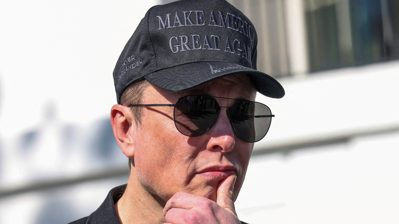 Elon Musk triplica la fortuna del segundo más rico del mundo: así domina la lista Forbes 2026