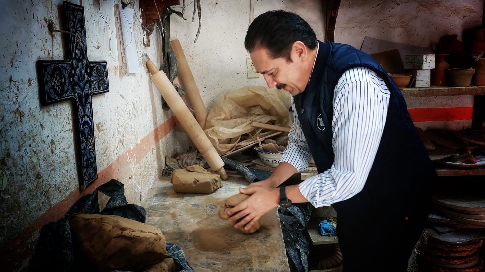 ¿Cómo distinguir la Talavera de verdad de la cerámica pintada? - Vimarsana News