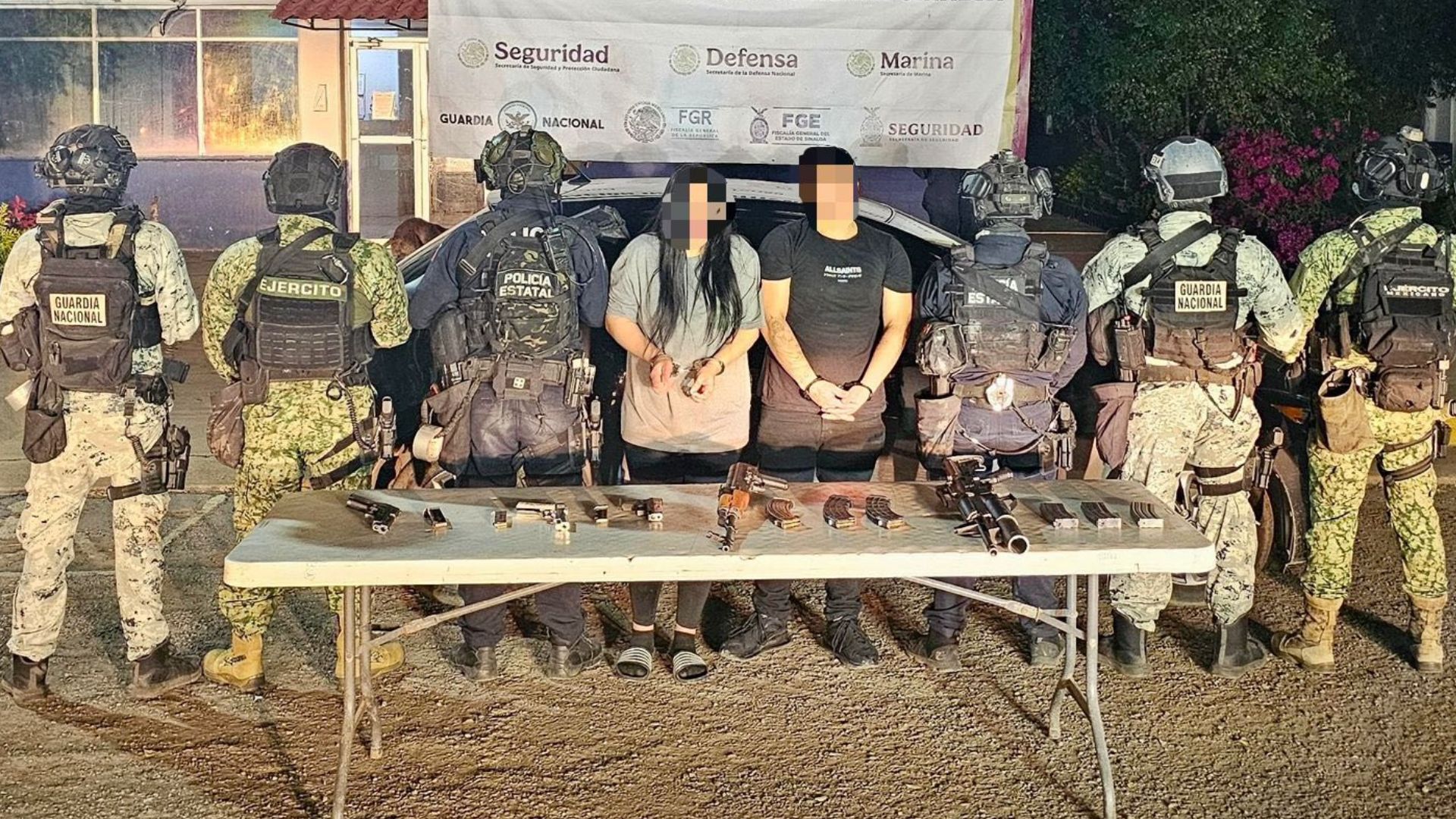 Detienen a una mujer y dos hombres con armamento y carro robado en Culiacán