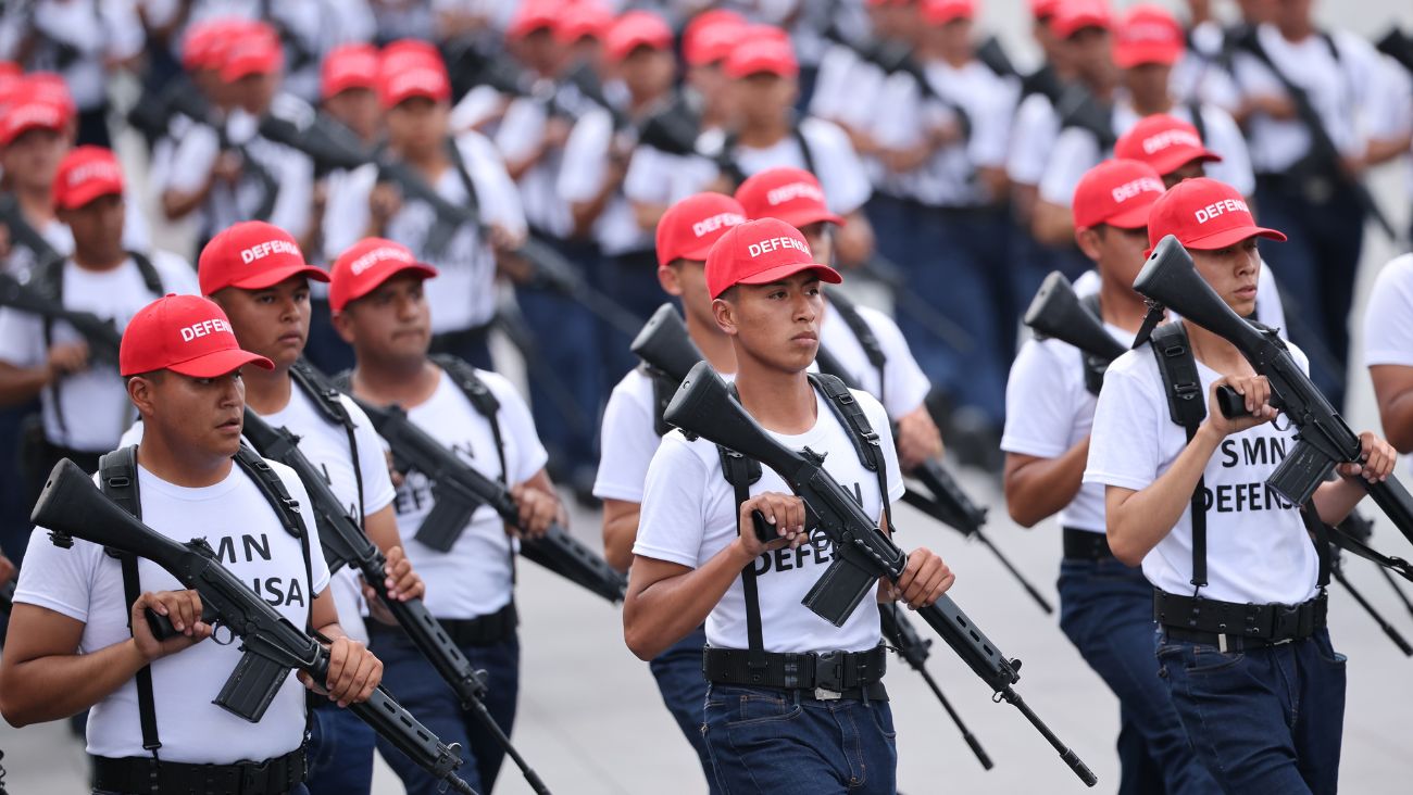 ¿Ya sabes que estudiar? La Feria vocacional del Ejército y Fuerza Aérea oferta lista de carreras