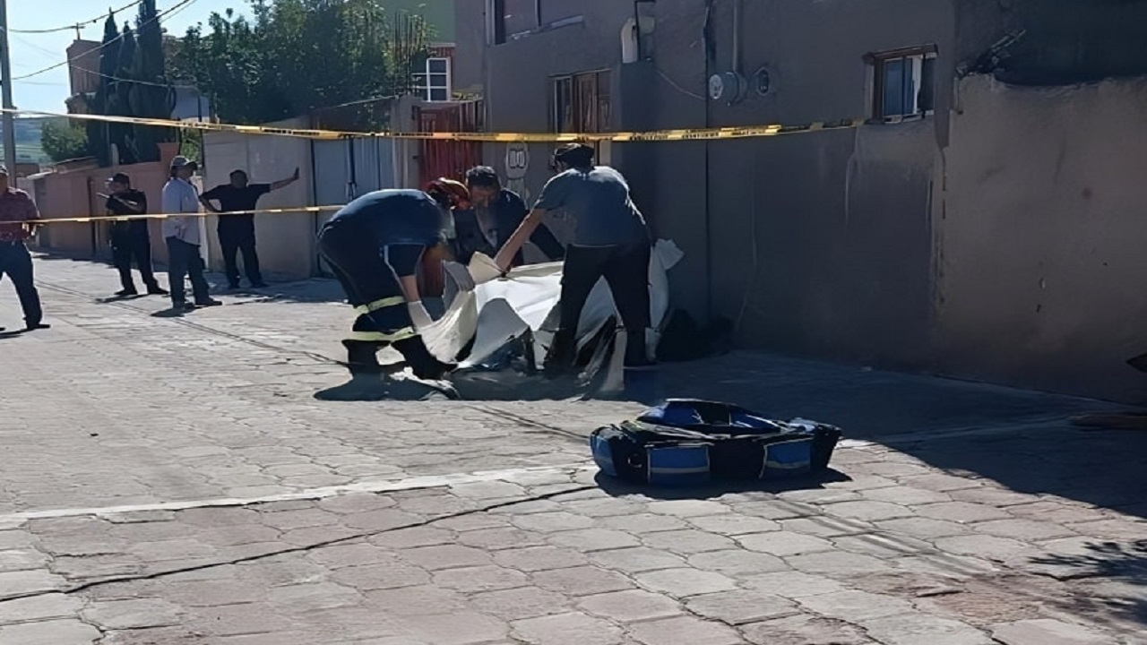 Muere un hombre caer del segundo piso de su casa en Calpulalpan, Tlaxcala
