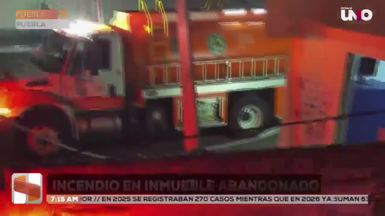 Incendio en inmueble abandonado moviliza cuerpos de emergencia en Puebla