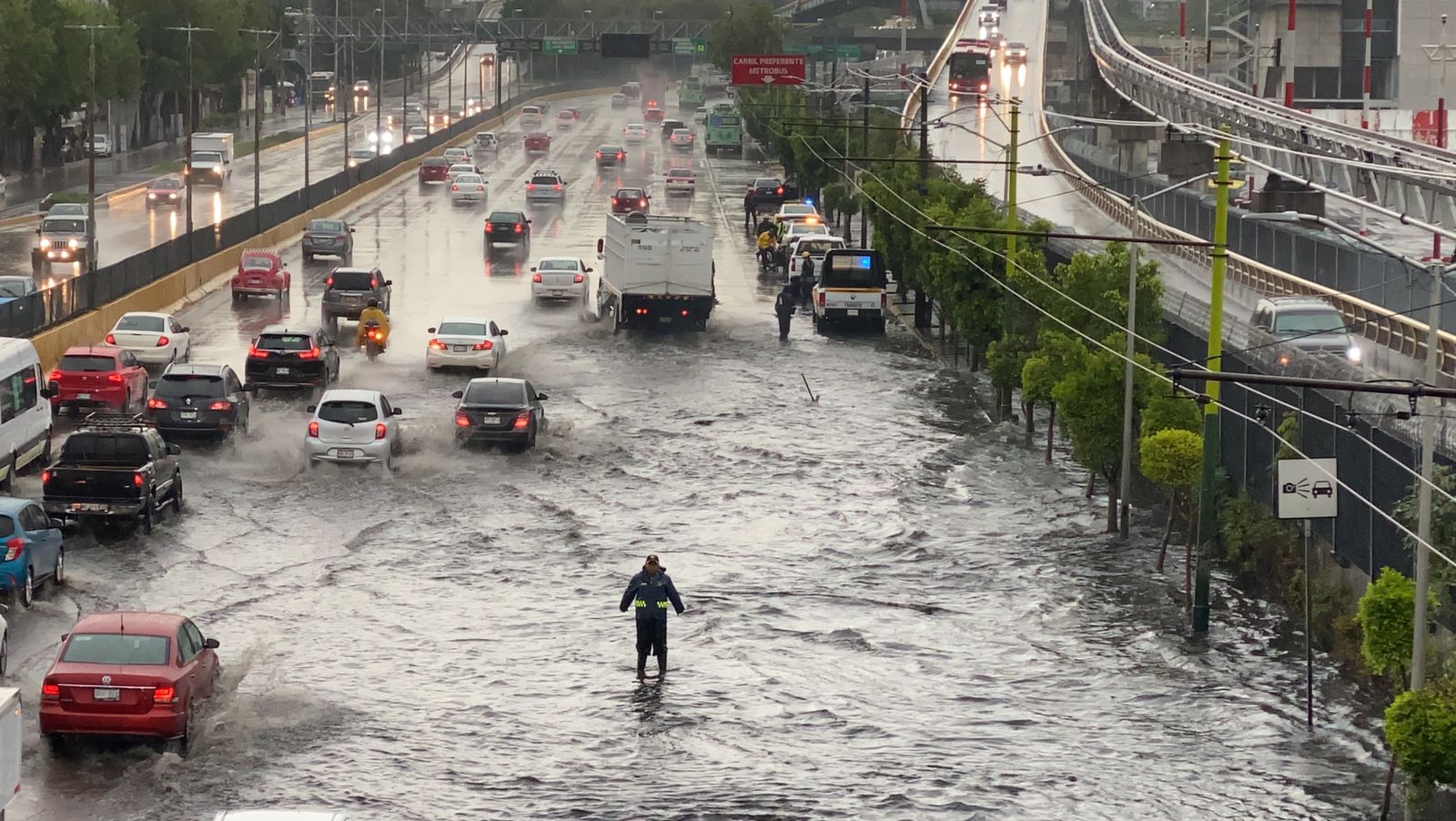 Línea 6 de Metro CDMX reanuda servicio; Línea 5 está suspendida - Vimarsana News