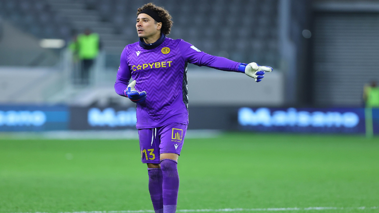 Memo Ochoa comete un garrafal error en la semifinal de la Copa de Chipre, ¿en duda para la Copa del mundo 2026?