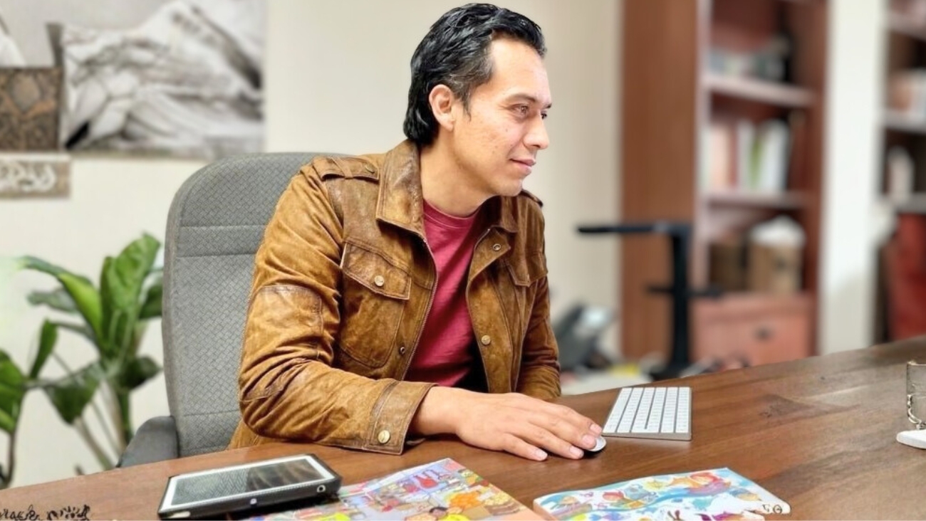 Libros de Marx Arriaga son sectarios e hicieron gran daño a los niños, advierte especialista en educación