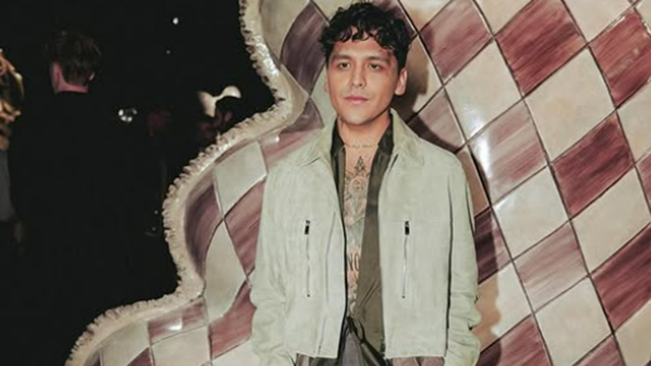 Christian Nodal anuncia nuevo lanzamiento