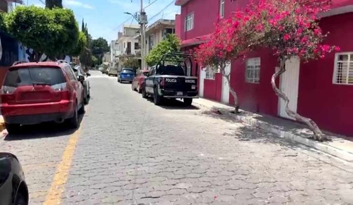 Hallan cuerpo de hombre degollado en vivienda de Tehuacán hoy; esto se sabe