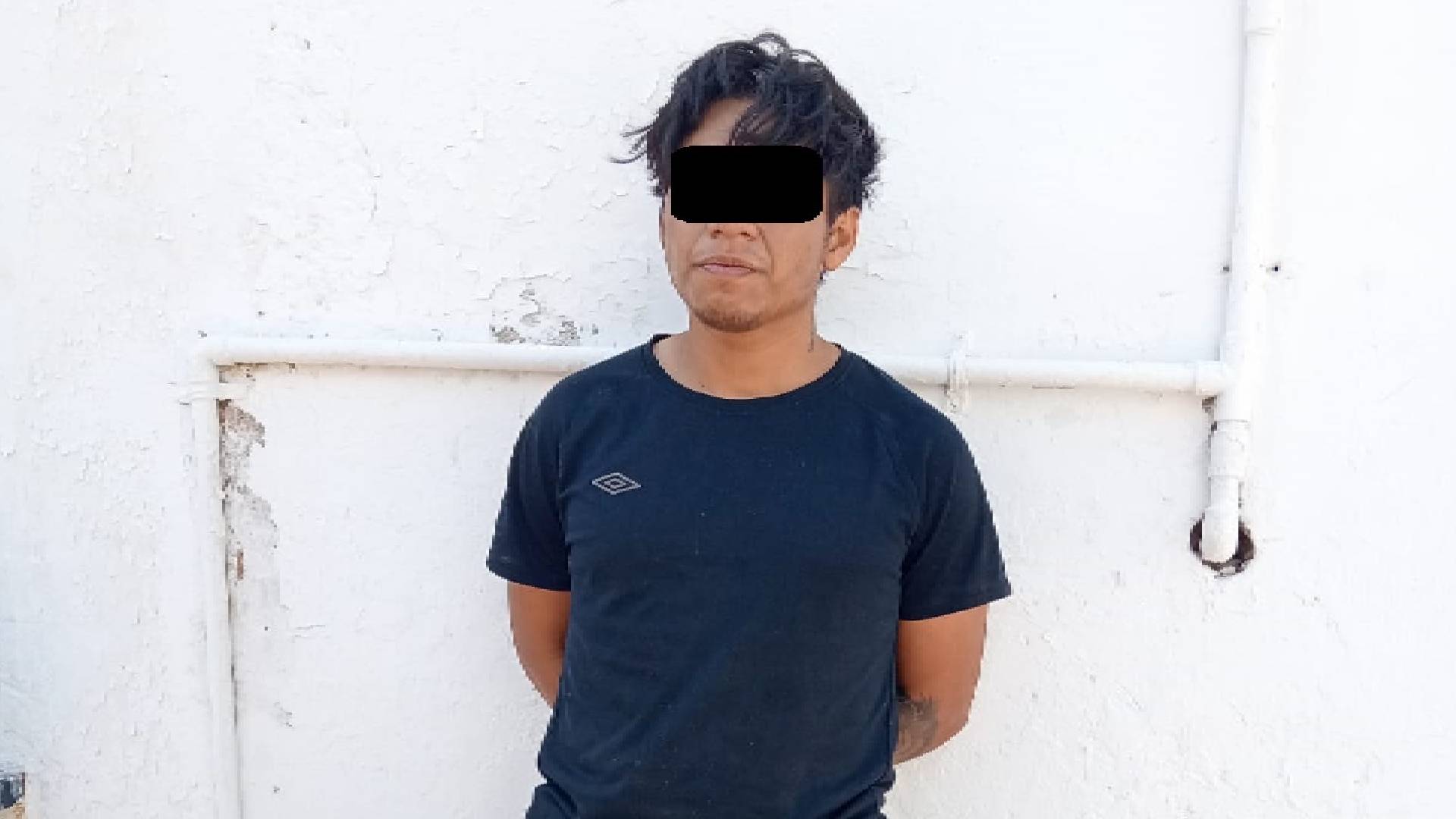 Por el robo de un celular, hombre es detenido en Mérida