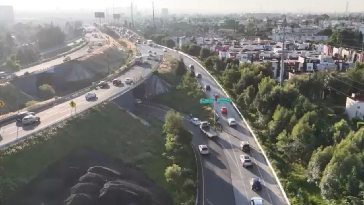 VIDEO: Carambola colapsa el Periférico Ecológico de Puebla hoy; caos vial rumbo a Cholula