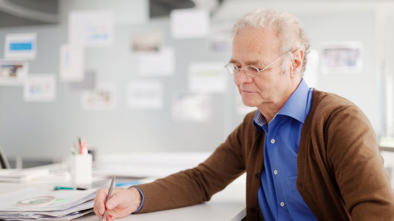Abren vacantes en diferentes áreas para adultos mayores y personas con discapacidad