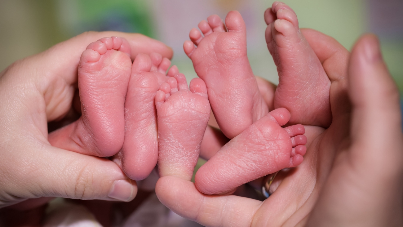 Sorpresa navideña en Reynosa: Familia recibe trillizas de forma natural sin tratamientos de fertilidad