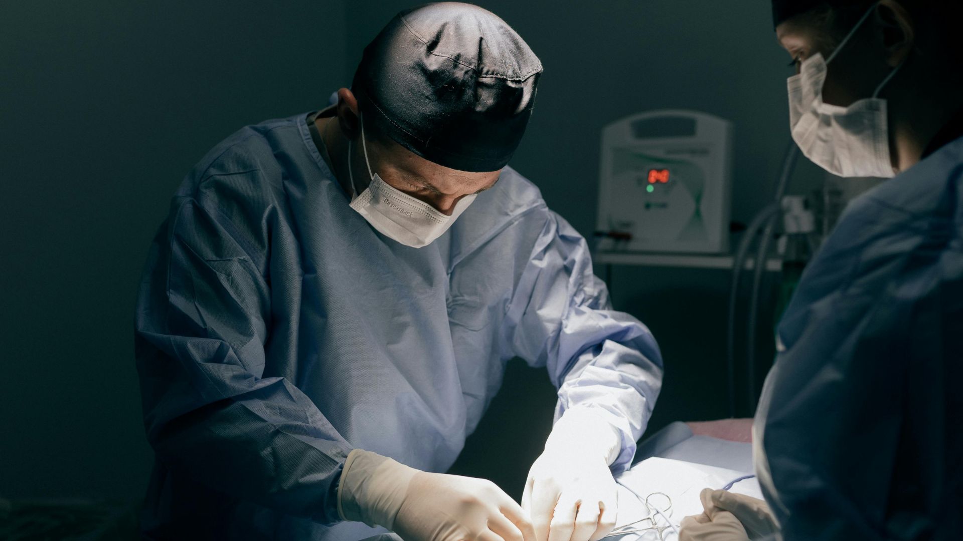 Extrae Médico extrae hígado en lugar del bazo y paciente muere durante cirugía ...