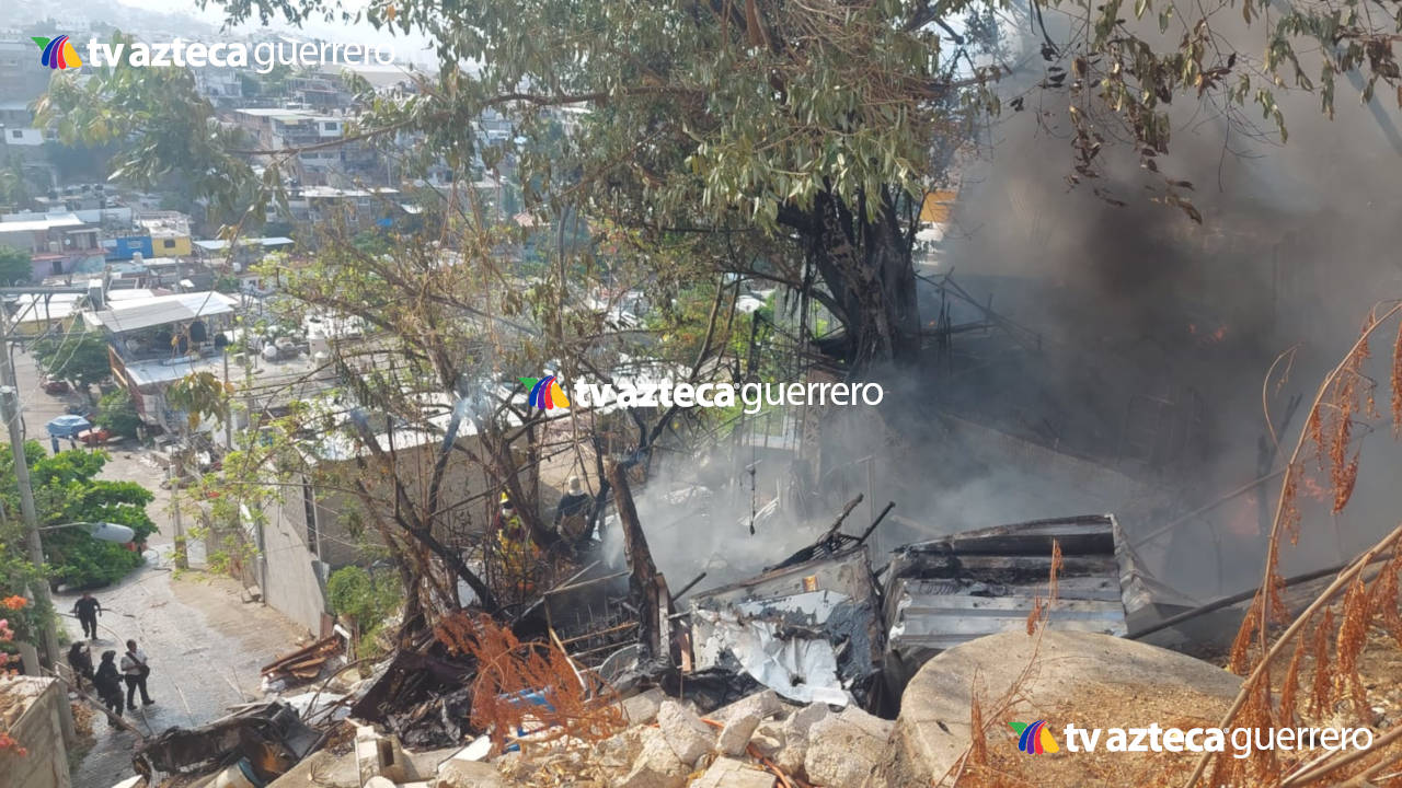 Se quema vivienda en la colonia Bellavista por quemar basura en la calle