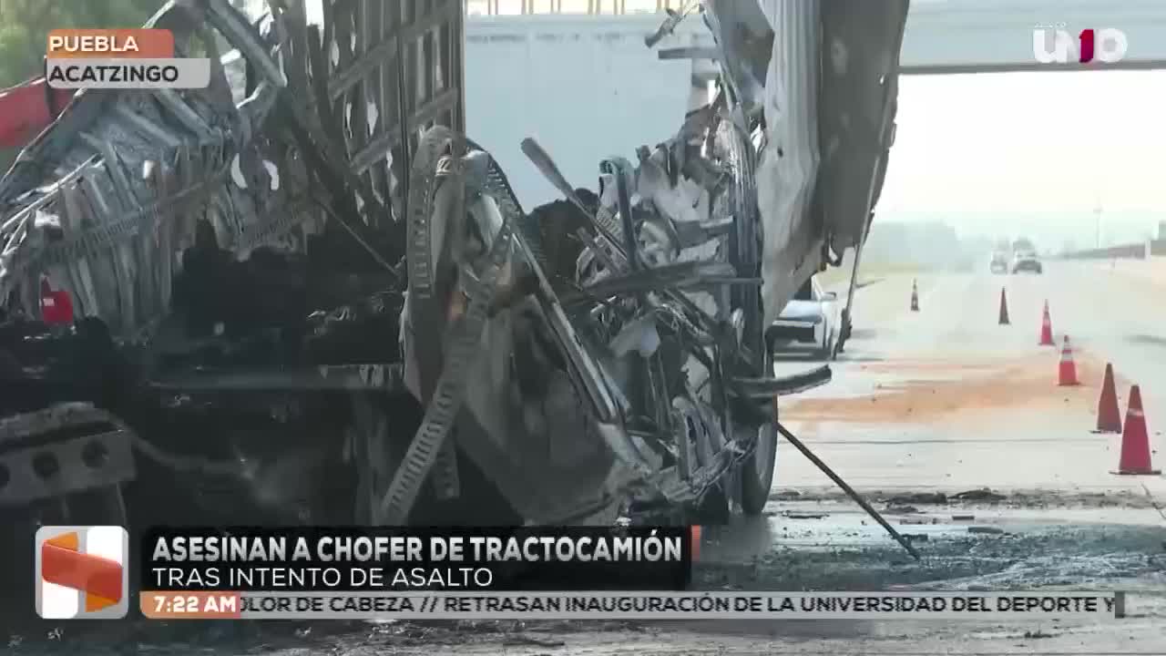 En un violento asalto, asesinan a conductor de carga en la autopista Acatzingo-Ciudad Mendoza, evidenciando la crisis de seguridad que se vive en el estado de Puebla.