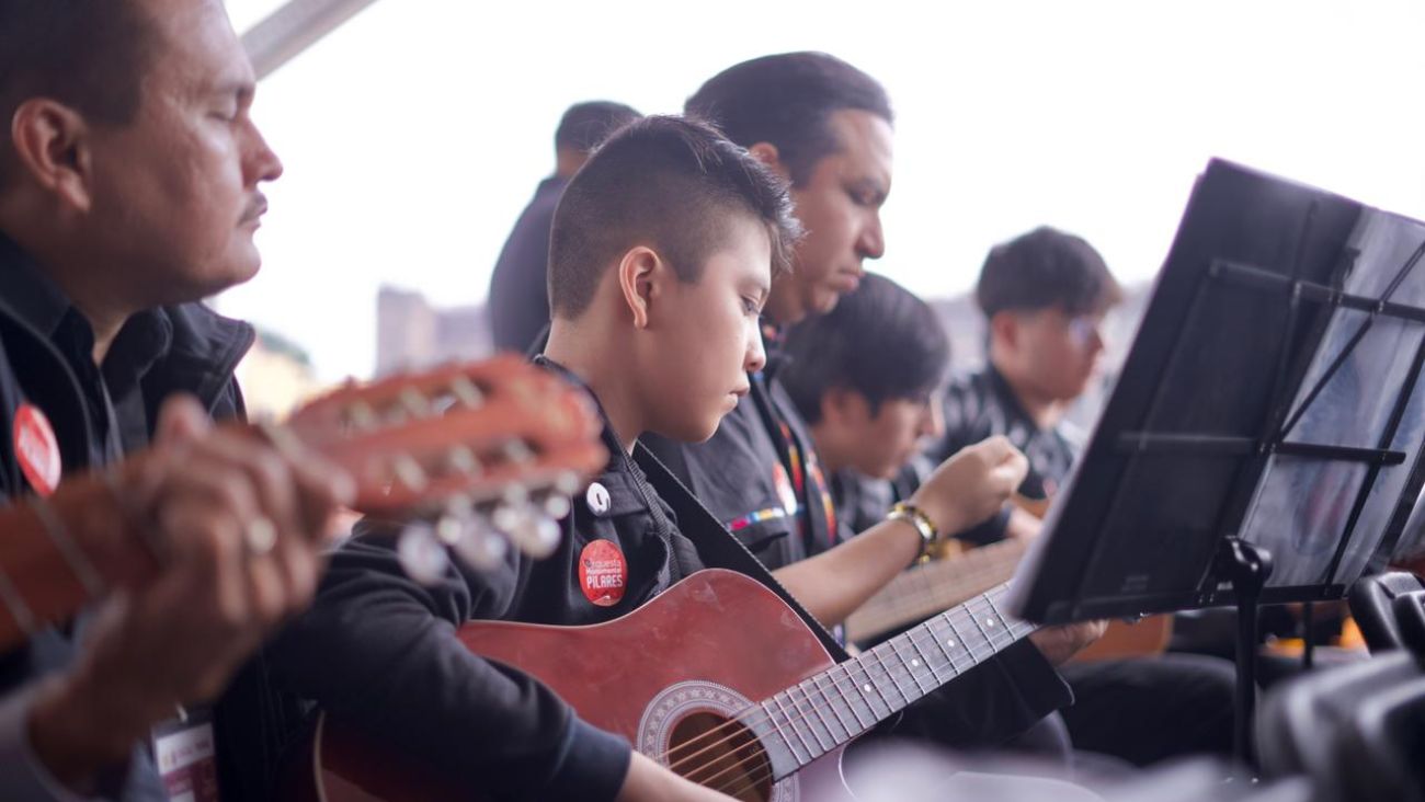 Aprende a tocar un instrumento y forma parte de la Orquesta Monumental PILARES