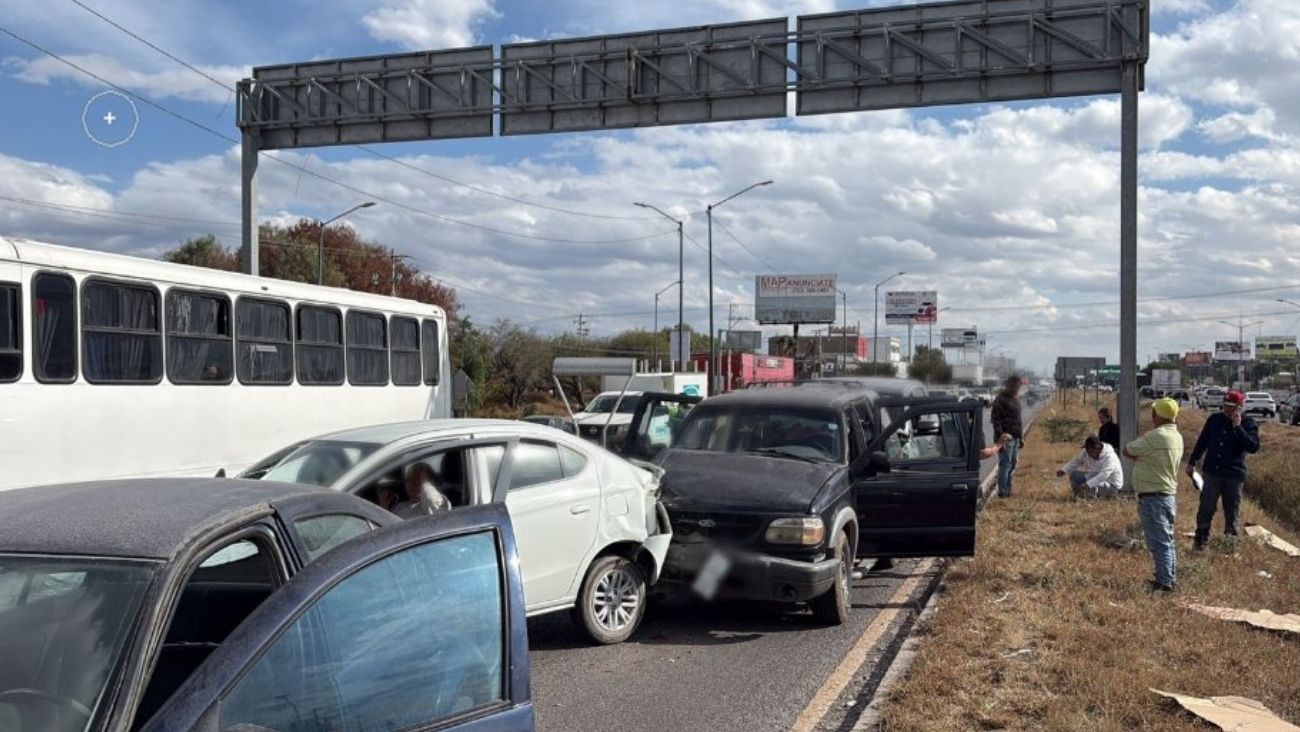 Bloqueos afectan caminos importantes y carreteras hoy 15 de enero