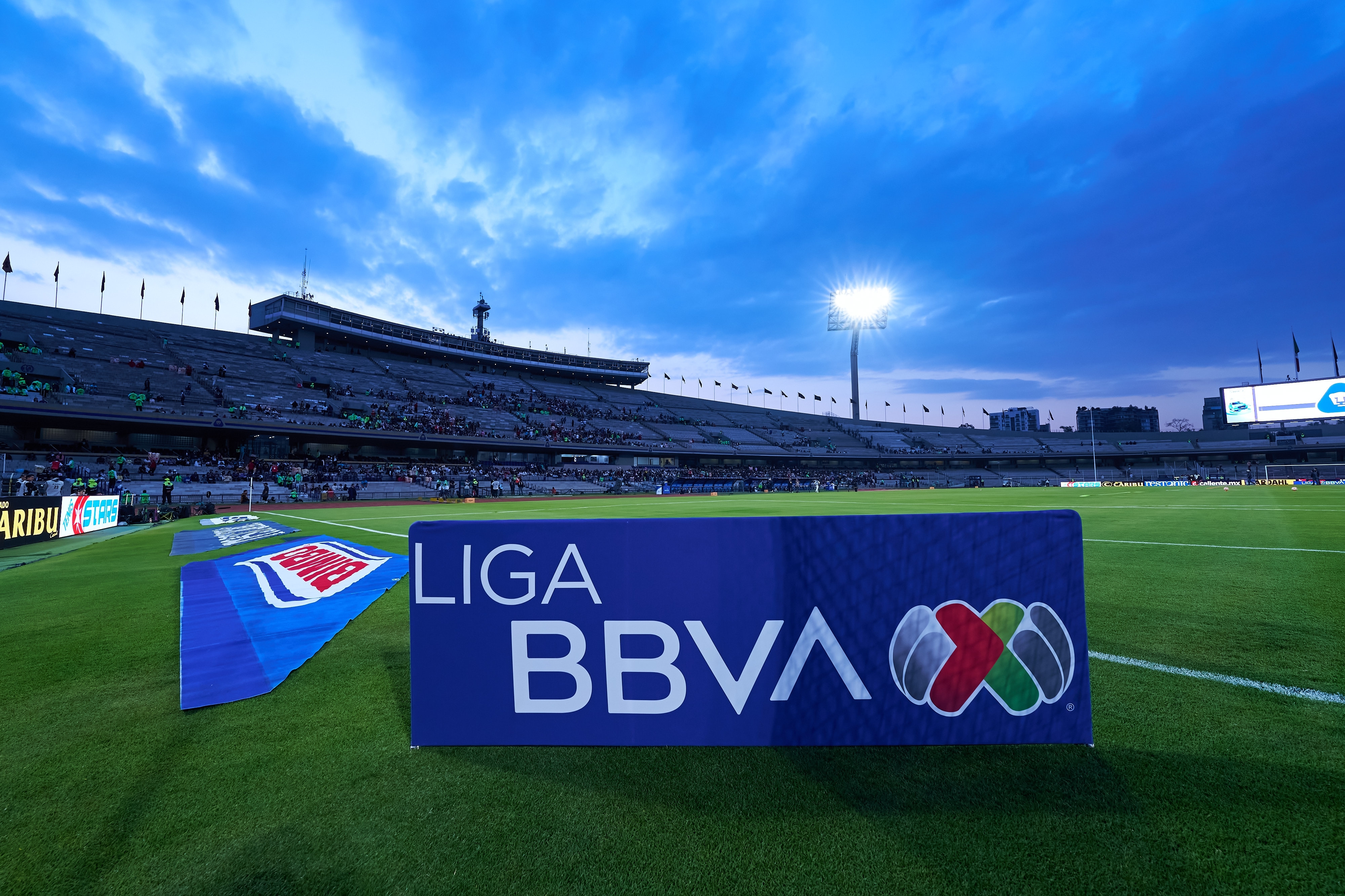 Los clubes de la Liga BBVA MX no podrán fichar jugadores para la ...