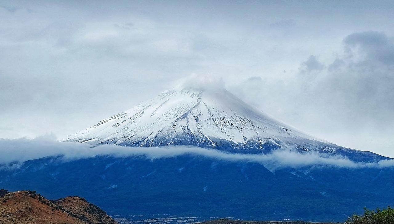 Volcán de Colima y del Nevado permanecerán nevados más días