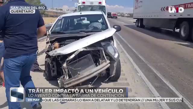 Tráiler choca contra automóvil en la carretera 57 y lo lanza a la barra ...