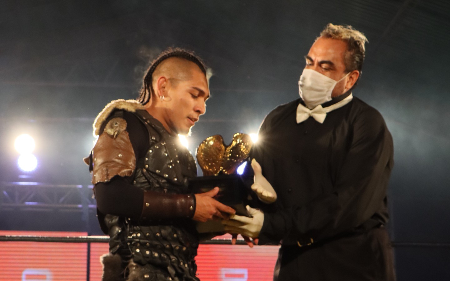 Hijo del Vikingo encantado de luchar junto a Laredo Kid - Vimarsana News