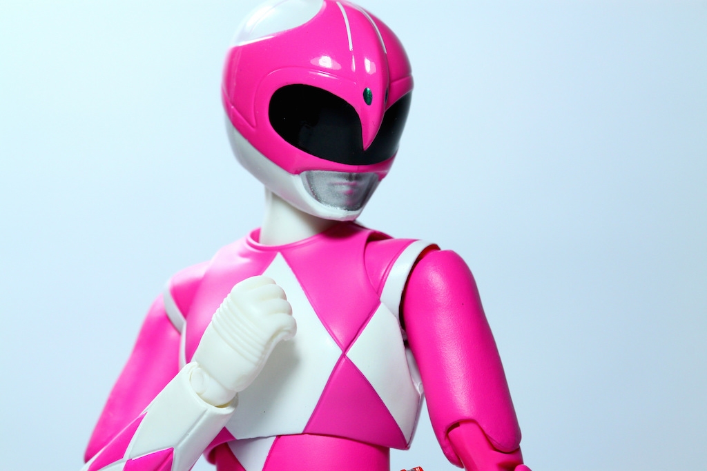 Naomi Scott será la nueva Power Ranger Rosa