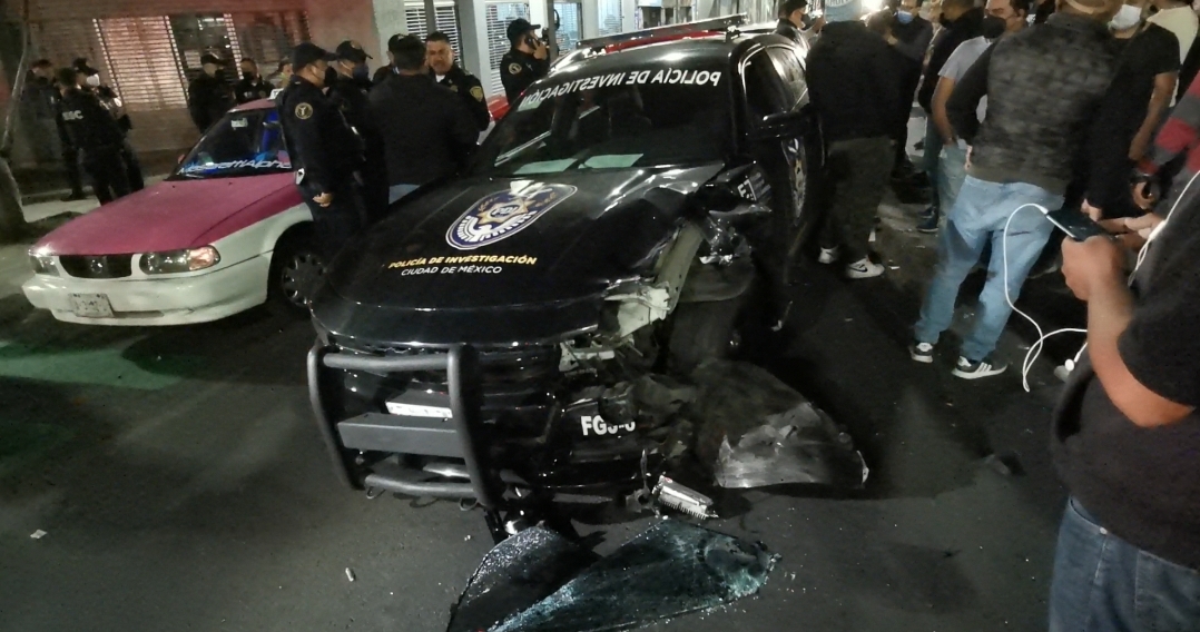 Choca patrulla de la PDI en CDMX, y los agentes se fugan - Vimarsana News