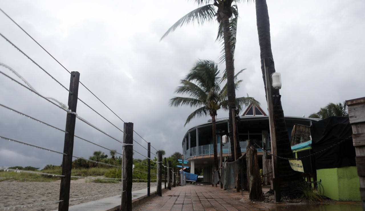 "Elsa" se convierte en huracán y se aproxima a Florida - Vimarsana News