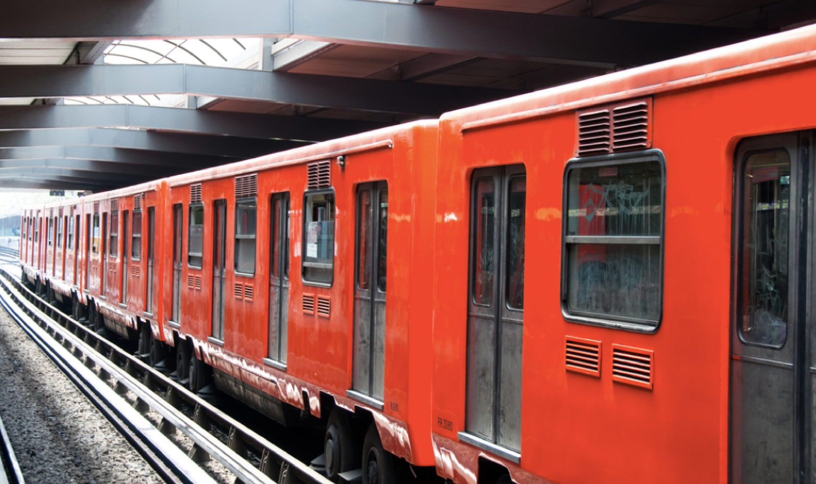 Destacan acciones del Metro en favor de personas con discapacidad