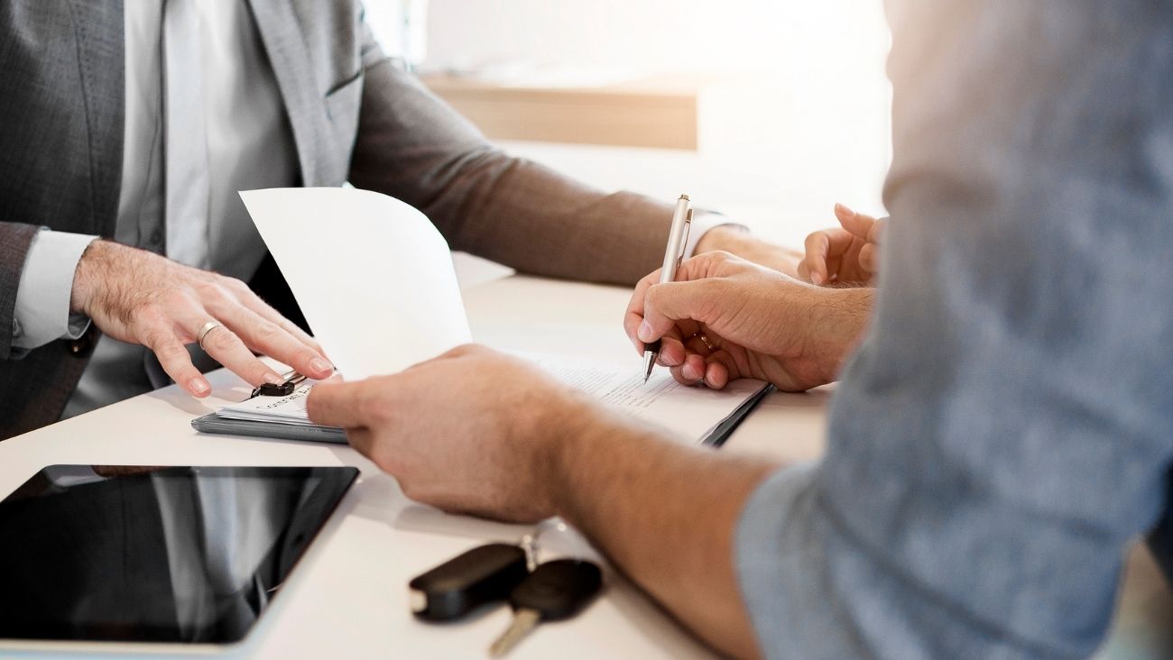 Cambio de propietario de auto será 100% en línea en Nuevo León este 2026