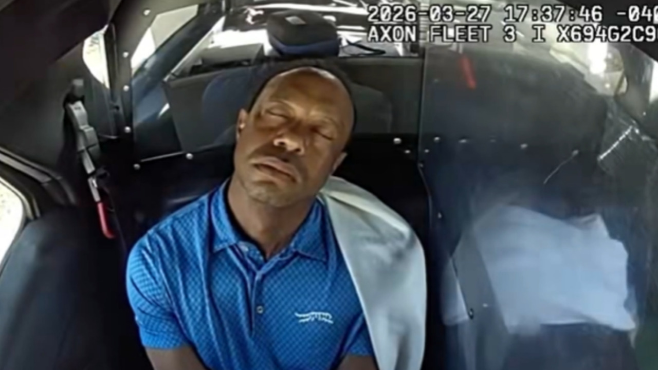 VIDEO: Así fue el momento exacto en que fue arrestado Tiger Woods en Florida: dormido y desorientado