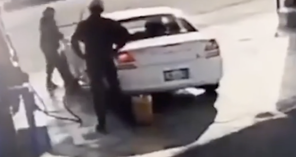 “Lord Gasolina”: captan a hombre que huye sin pagar combustible en gasolinera de la México-Puebla