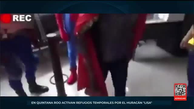 Libro: No Todos Los Superhéroes Usan Capas: Un Relevo A Camp | Cuotas