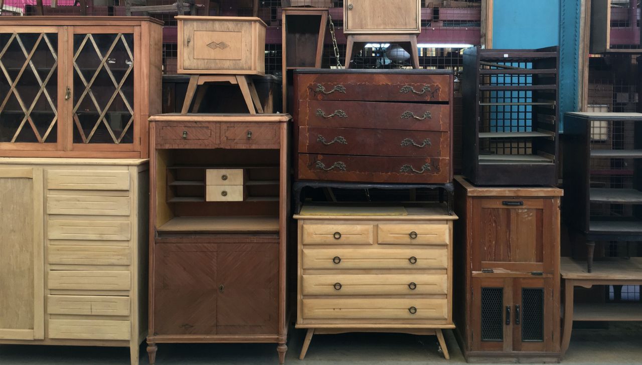 ¿En dónde está el tianguis de muebles más barato del Estado de México?