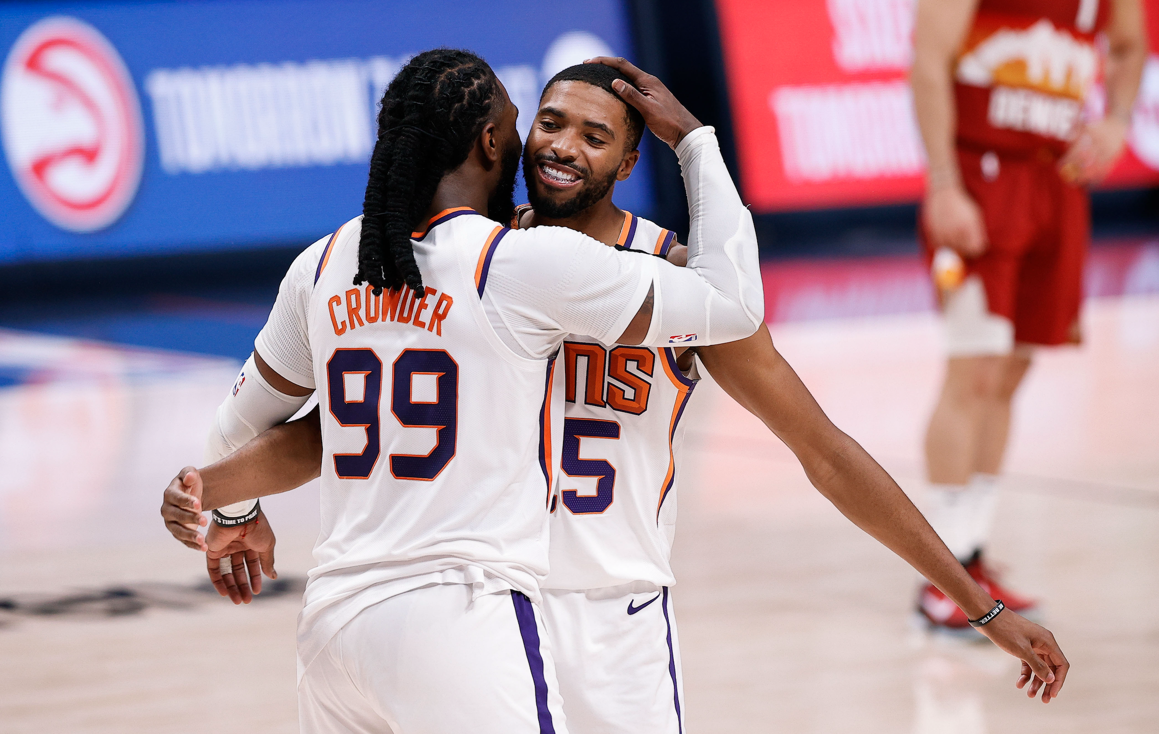 Los Phoenix Suns avanzan a las finales de conferencia - Vimarsana News